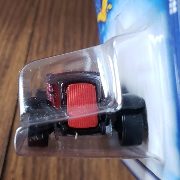 Hot Wheels 2001 Hooligan Dark Purple With Silver Five Spoke Wheels #203 - Picture 7 of 8